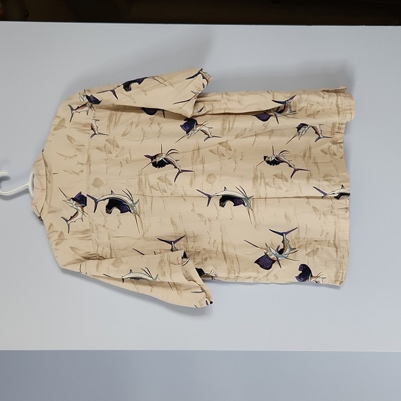 Fins button down shirt - Picture 2 of 3